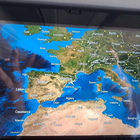 Aeropuerto Barcelona -Mi Colibri Daire El Prat de Llobregat Dış mekan fotoğraf